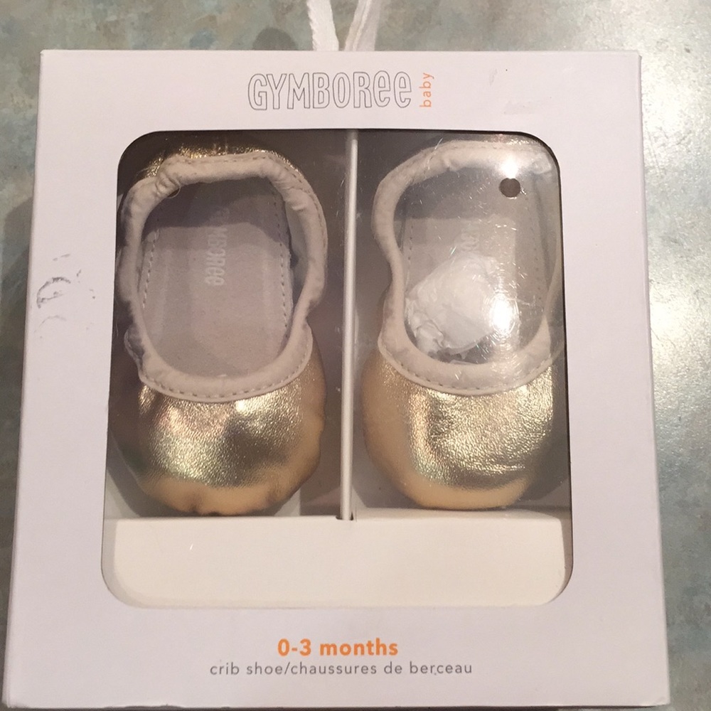 Gymboree baby gold leather crib shoes
